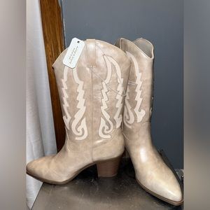 Altar’d State Cowgirl boots